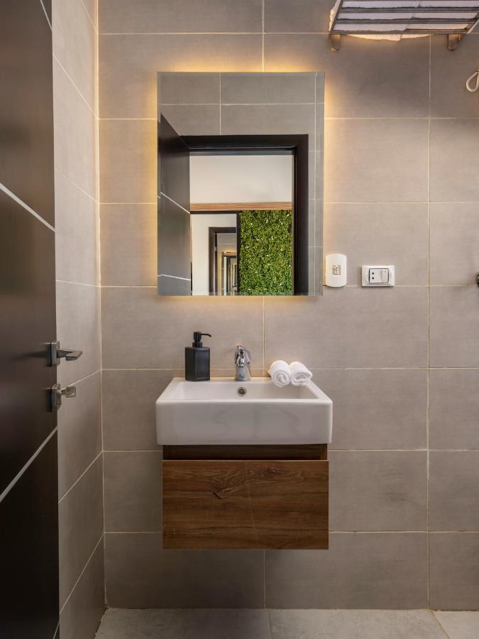 Travelholic Residence Golden Gates 开罗 外观 照片
