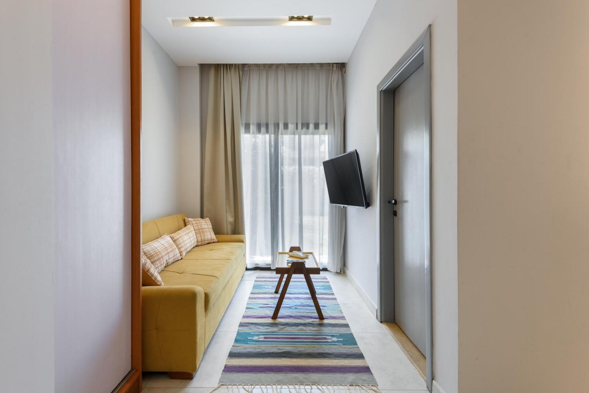 Travelholic Residence Golden Gates 开罗 外观 照片