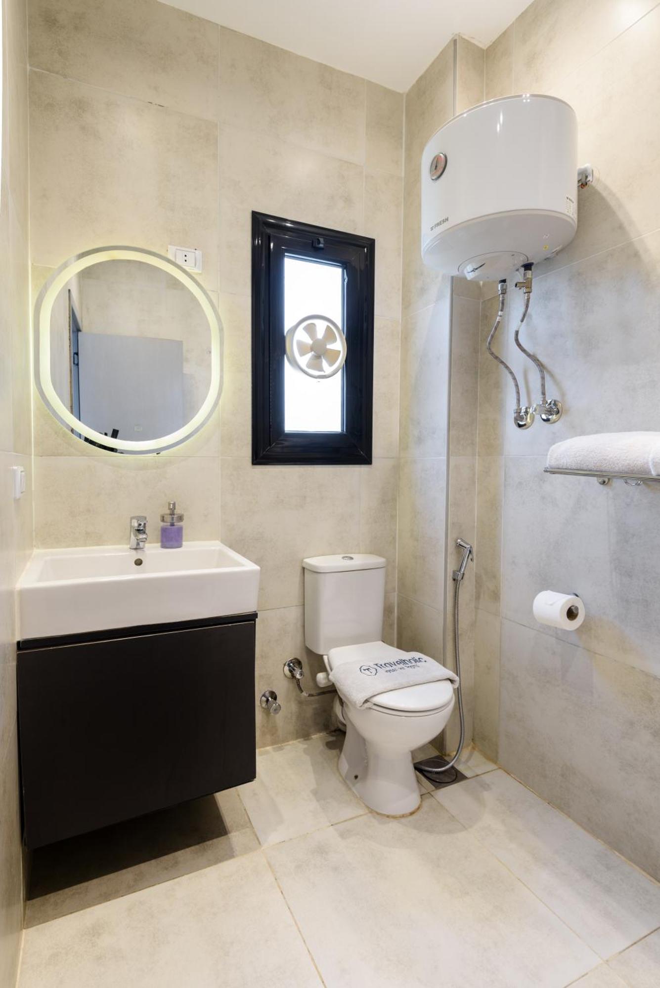 Travelholic Residence Golden Gates 开罗 外观 照片
