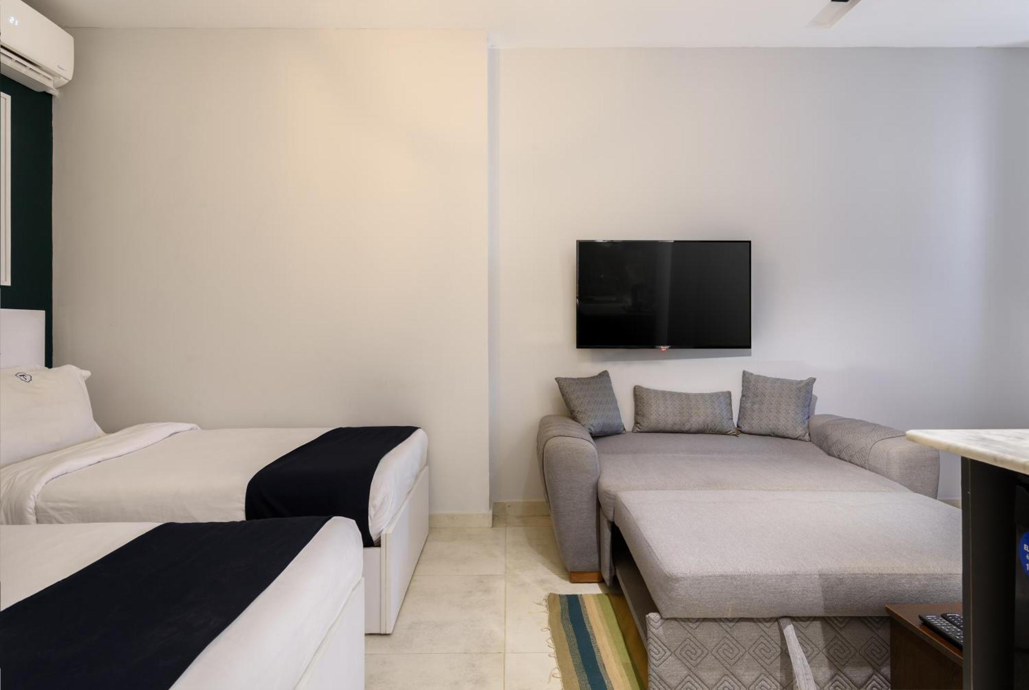 Travelholic Residence Golden Gates 开罗 外观 照片
